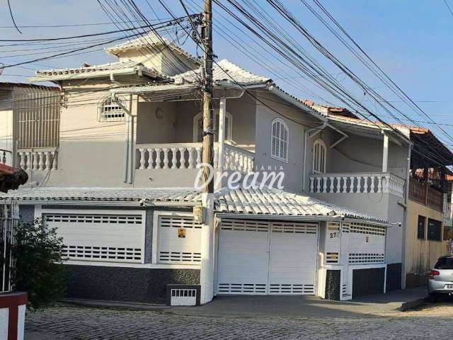 Casa com 3 dormitórios à venda, 120 m² por R$ 690.000,00 - Vila Blanche - Cabo Frio/RJ