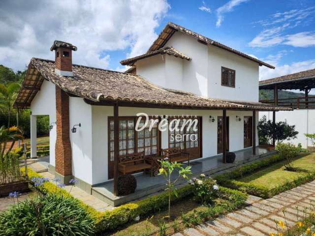 Casa com 4 dormitórios à venda, 150 m² por R$ 800.000,00 - Parque do Imbui - Teresópolis/RJ