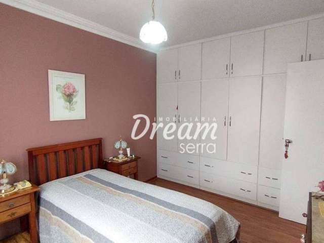 Apartamento acolhedor no coração de petrópolis