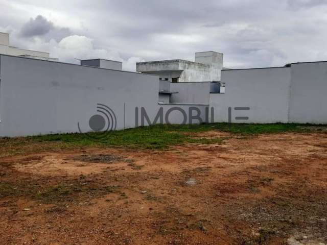 Terreno com 175 m² no Condomínio Village Moutonnée na cidade de Salto