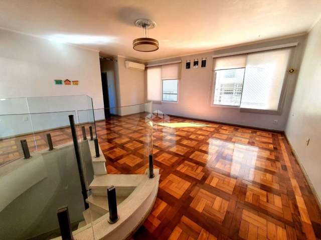 Apartamento com 2 quartos à venda na Avenida Borges de Medeiros, 855, Centro Histórico, Porto Alegre por R$ 321.000