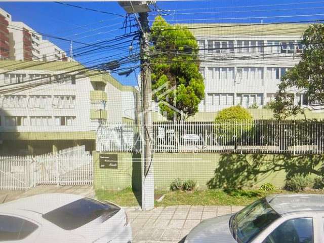 Apartamento espaçoso com 76,23 m  à  venda, no bairro Portão, CURITIBA - PR