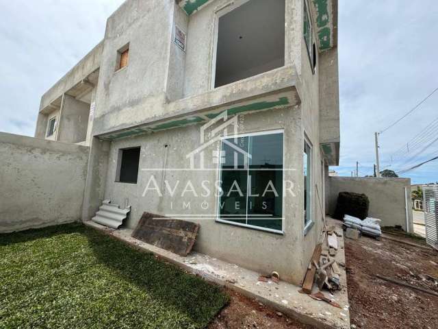 Sobrado de Esquina de frente pra rua no Ganchinho 03 Quartos com Suíte, 93m  Construídos