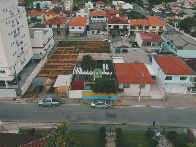 Casa à venda na Fazenda Santo Antônio, em são José.