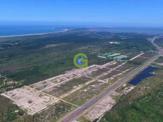 Excelente imóvel à venda no Condomínio Laguna Business Park na Praia do Sol em L