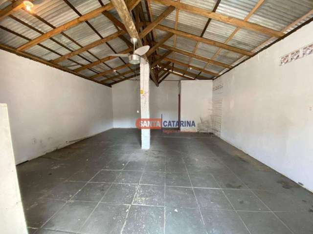 Galpão para alugar, 107 m² por R$ 3.300/mês - Barra - Balneário Camboriú/SC