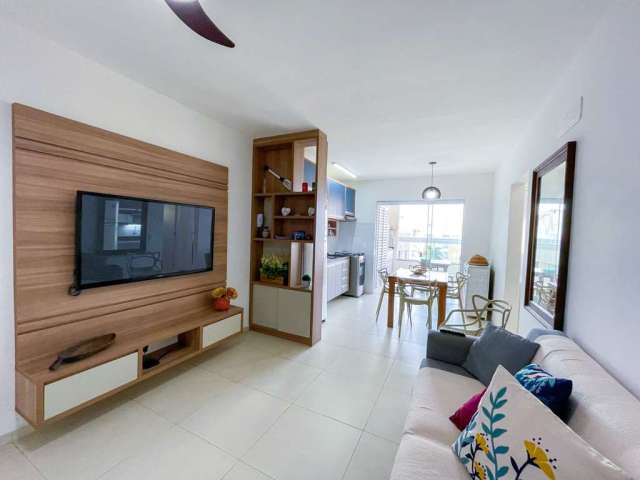 Apartamento - Padrão, para Venda em Ubatuba/SP