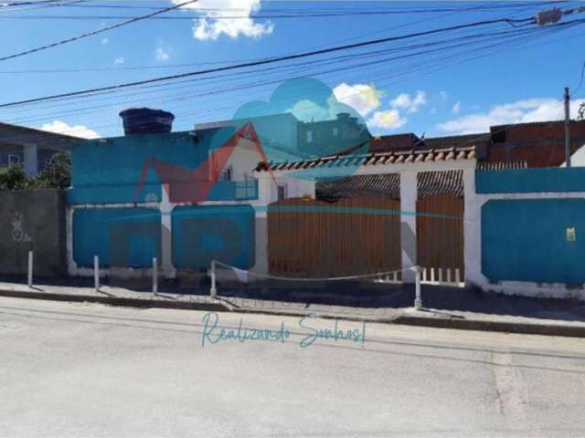 Casa para Venda em Rio das Ostras, Cidade Beira Mar, 2 dormitórios, 1 banheiro, 1 vaga