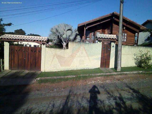 Casa para Venda em Rio das Ostras, Mar do Norte, 2 dormitórios, 1 banheiro, 3 vagas