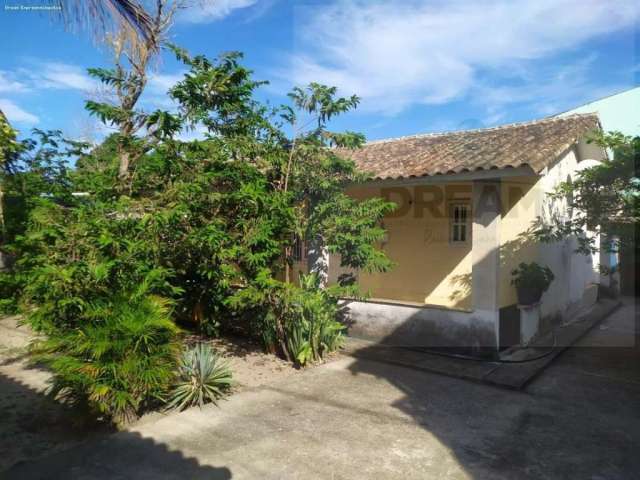 Casa para Venda em Casimiro de Abreu, Palmital, 2 dormitórios, 1 suíte, 2 banheiros, 1 vaga