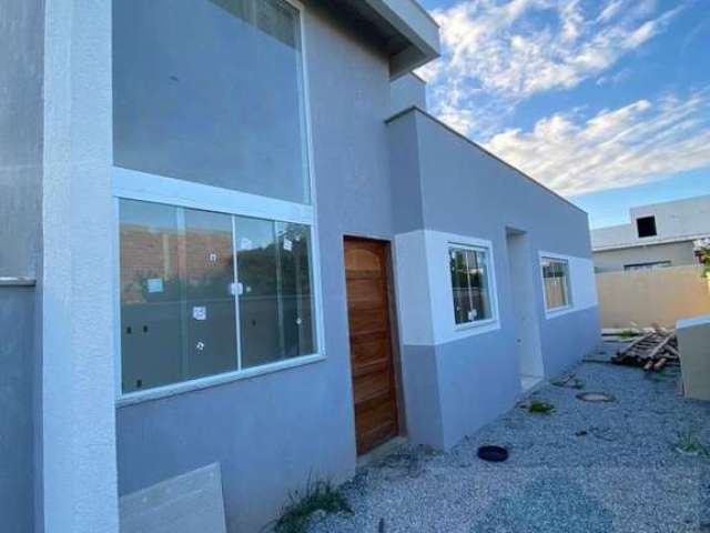 Casa para Venda em Rio das Ostras, Verdes Mares, 2 dormitórios, 1 suíte, 2 banheiros, 1 vaga