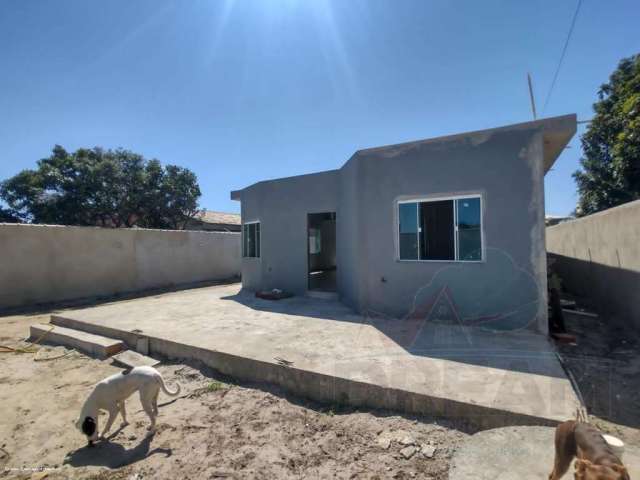 Casa para Venda em Rio das Ostras, Enseada das Gaivotas, 2 dormitórios, 1 suíte, 2 banheiros, 1 vaga