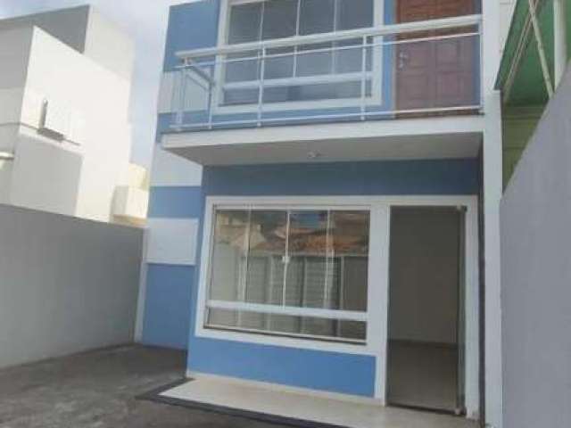 Duplex para Locação em Rio das Ostras, Jardim Marilea, 3 dormitórios, 2 suítes, 3 banheiros, 1 vaga