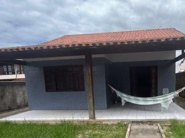 Casa para Venda em Rio das Ostras, Novo Rio das Ostras, 3 dormitórios, 1 suíte, 2 banheiros, 5 vagas