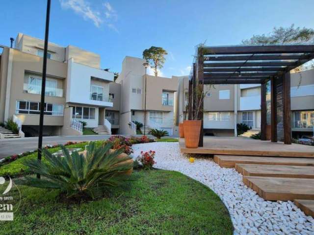 Sobrado com 312 m², 3 suítes, 4 vagas de garagem por R$ 2.180.000 - Bacacheri/Jardim Social.