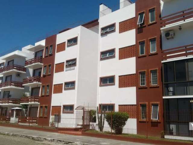 Lindo apartamento central três dormitórios