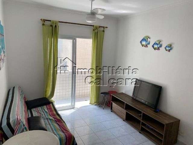 Apartamento com 01 dormitório á 30 metros da praia!!!!