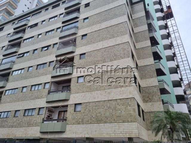 Apartamento com 02 dormitórios, á 300 metros da praia!!!