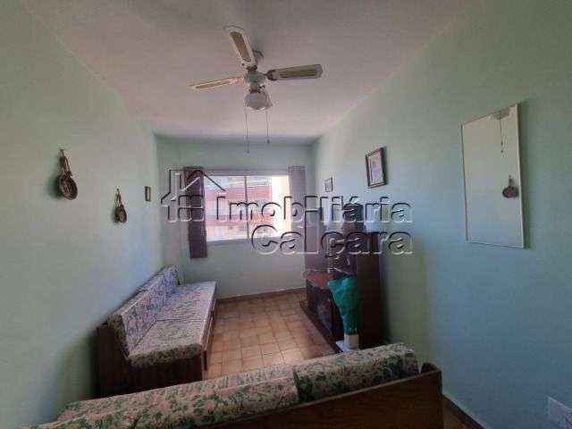 Apartamento no Caiçara, á 100 metros da praia!!!