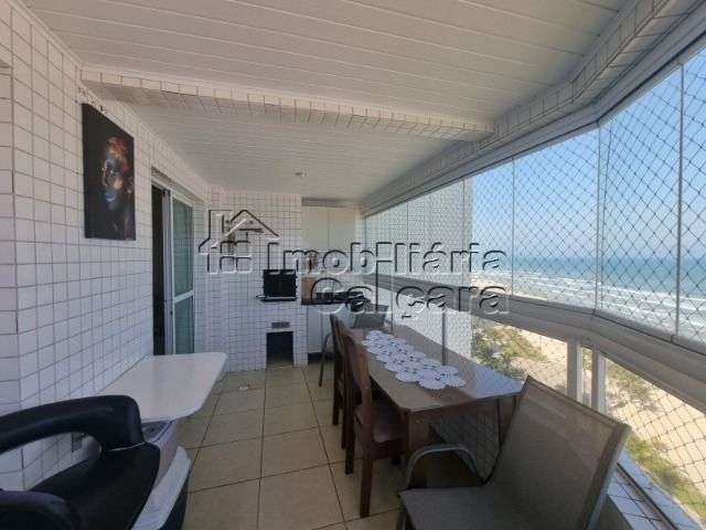 Lindo apartamento á venda frente mar