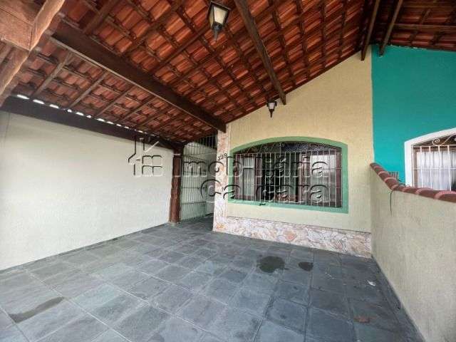 Casa com 2 quartos à venda na Rua Barão de Itararé, 329, Jardim Imperador, Praia Grande por R$ 335.000