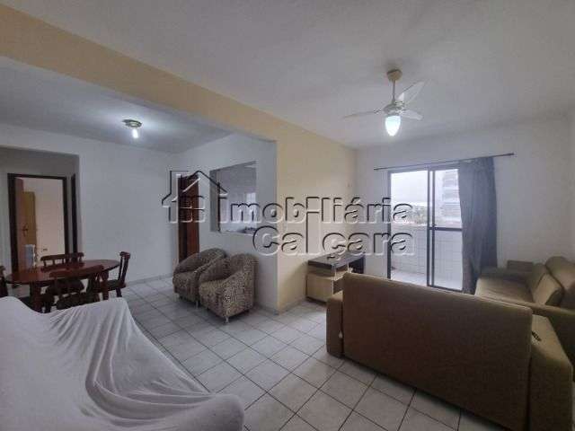 Apartamento com 01 dormitório á 300 metros da praia!!!