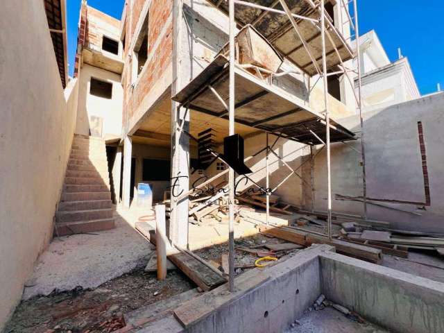 Casa com 3 quartos á venda Bairro Europa Contagem - MG