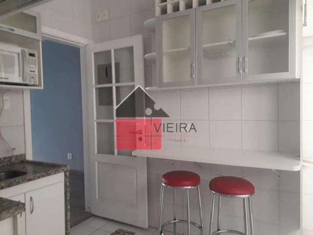 Apartamento à venda, sala 2 ambientes, 2 dormitórios sendo 1 suite e 1 vaga de garagem,  todo refor