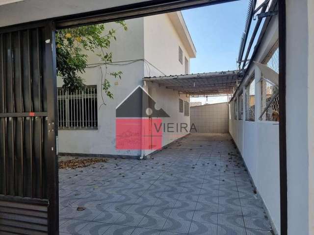 Casa à venda 252m2  em Sacomã, São Paulo, Possue 3 dormitorios, sala dois ambientes, cozinha, dois