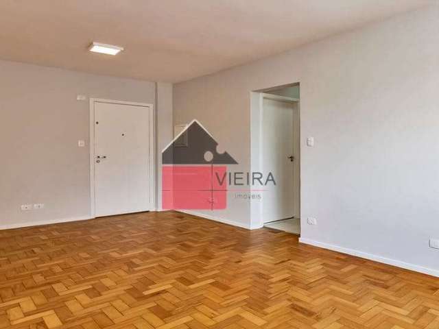 Apartamento à venda, possue um dorminorio, sala dois ambientes, cozinha, area de serviço, excelente