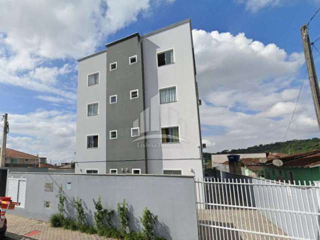 Apartamento no bairro Iririu com sacada com churrasqueira!