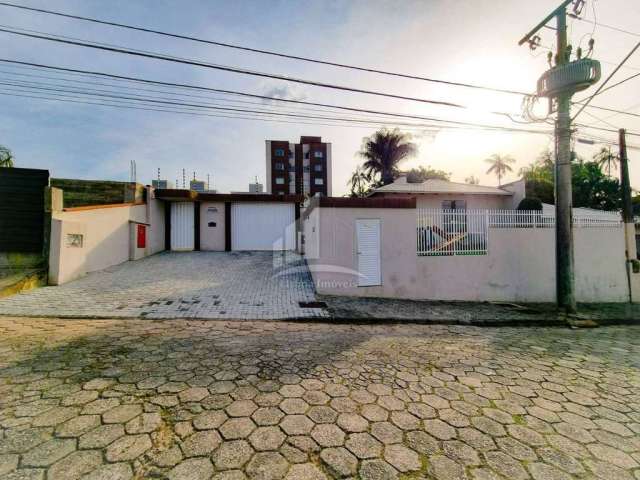 Apartamento porteira fechada a venda no bairro Glória !!