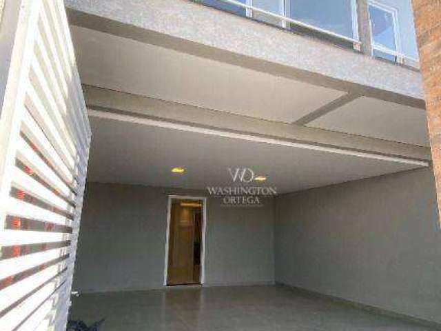 Sobrado com 3 dormitórios à venda, 150 m² por R$ 1.090.000,00 - Afonso Pena - São José dos Pinhais/PR