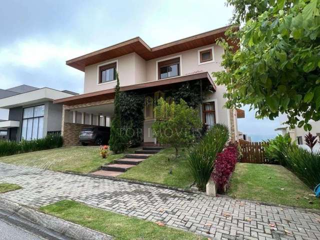 Excelente sobrado à venda, com 4 dormitórios, 380 m² por R$ 3.000.000,00 - Condomínio Residencial Monte Carlo - São José dos Campos/SP