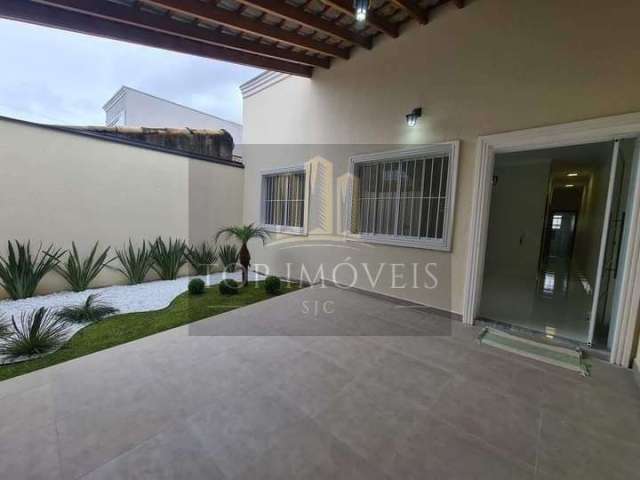 Excelente casa à venda, com 3 dormitórios, 161 m² por R$ 780.000,00 - Vila Branca - Jacareí/SP