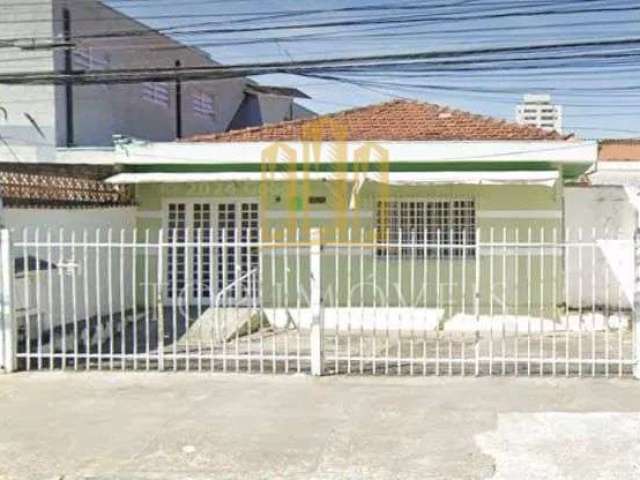 Casa Térrea em terreno de 300 m2 no bairro Vila Industrial