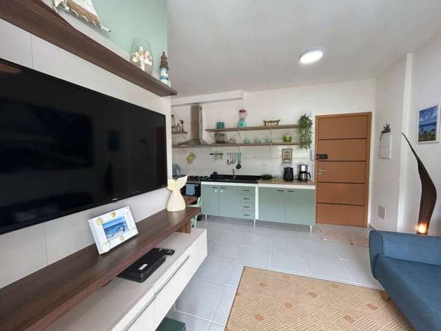 Apartamento - Padrão, para Venda em Ubatuba/SP