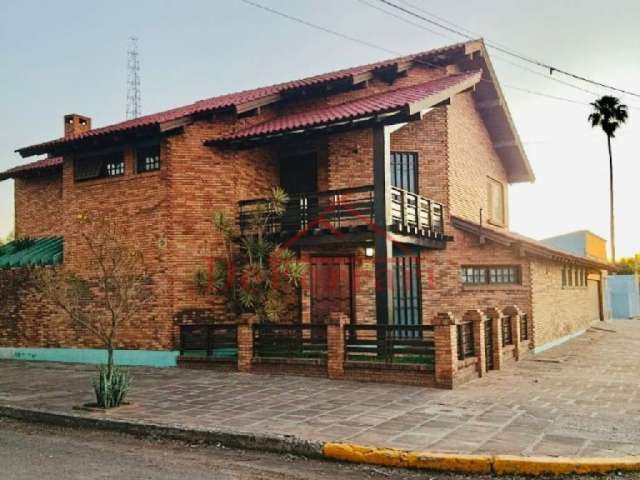 Casa com 4 quartos à venda na Bela Vista, Uruguaiana , 400 m2 por R$ 1.350.000