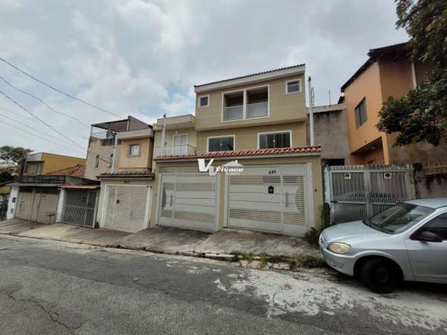 Sobrado à venda vila nivi 230m²