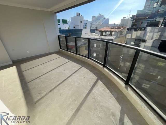 Apartamento à venda com 4 quartos suítes, lazer completo no Centro de Guarapari-ES