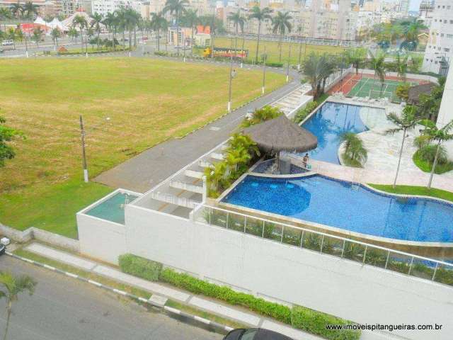 Cobertura com piscina e churrasqueira - 300 metros da praia - 01 vaga de garagem.