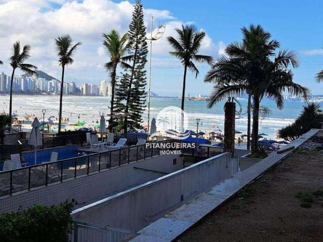 Prédio frente ao mar na astúrias, apartamento com 4 suítes, 2 vagas para auto.