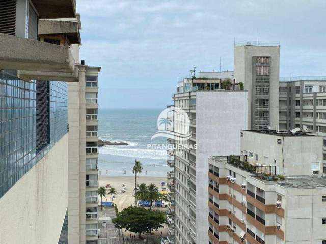 Apartamento 2 dormitórios sendo 1 suíte, no Centro do Guarujá, 1 quadra da praia.