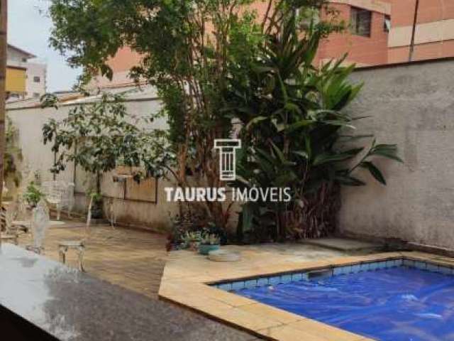 Casa com 4 quartos ,500 m², à venda por R$2.500.000