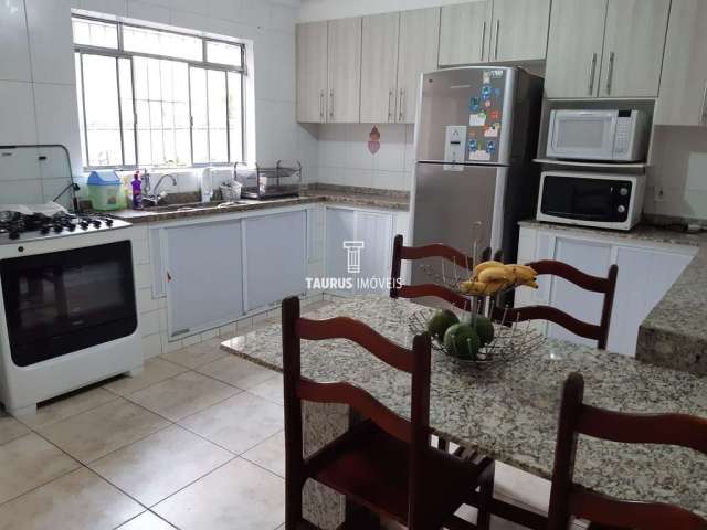 Sobrado 4 quartos, 170 m², à venda por R$ 930.000