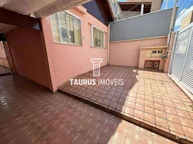 Casa 3 quartos, 172 m², à venda por R$ 1.100.000