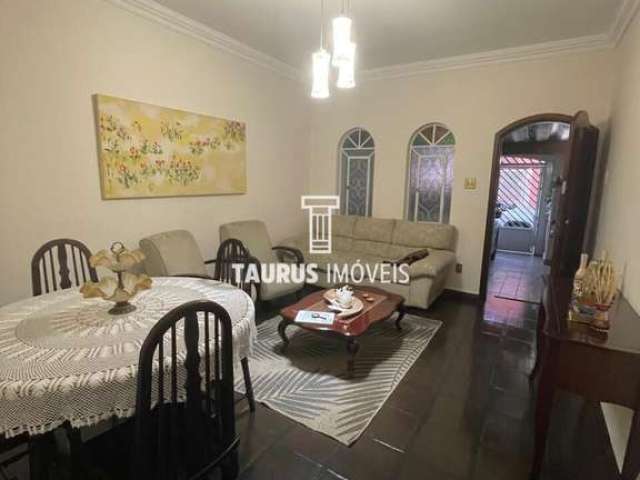 Casa 2 quartos, 119 m², à venda por R$445.000