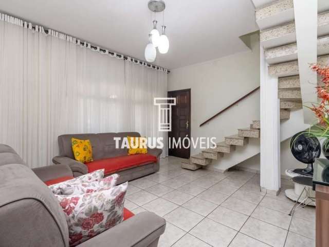 Sobrado 3 quartos, 180 m², à venda por R$560.000