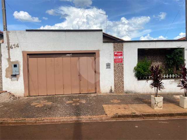 Casa com 3 quartos à venda em Jardim Grajaú - SP