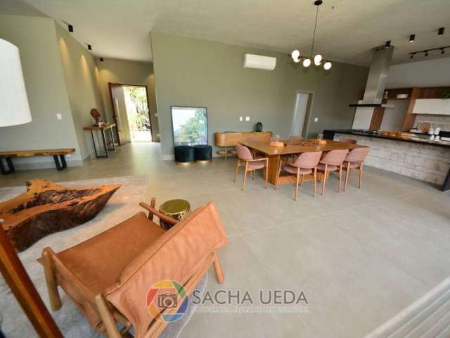 Casa para Venda em Indaiatuba, Helvétia Country, 3 dormitórios, 3 suítes, 4 banheiros, 6 vagas